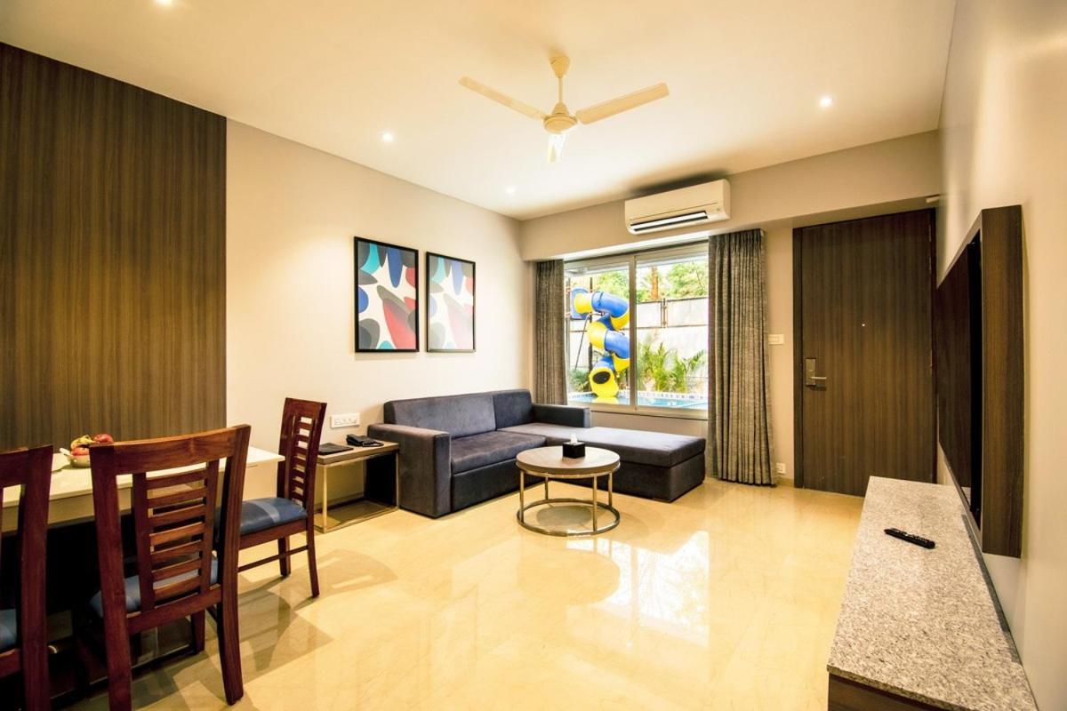 Meritas Aura Resort Lonavala Εξωτερικό φωτογραφία