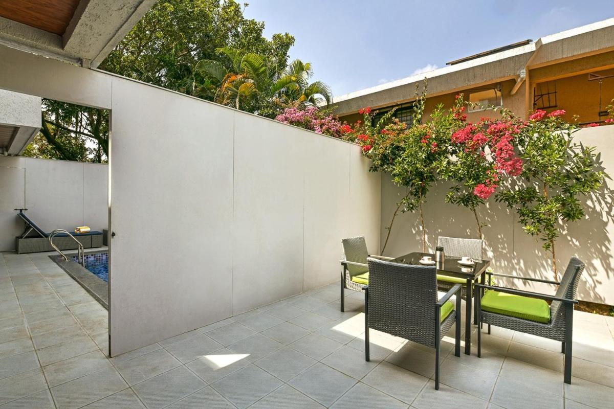 Meritas Aura Resort Lonavala Εξωτερικό φωτογραφία