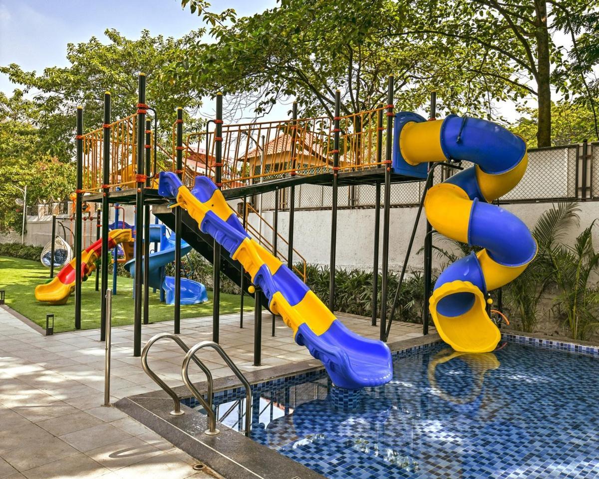 Meritas Aura Resort Lonavala Εξωτερικό φωτογραφία